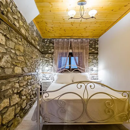 Akrathos * 아이오스 니콜라오스